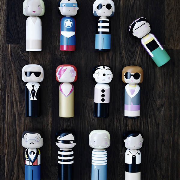 LUCIE KAAS/ルーシーコース/Kokeshi doll/エルトンジョン Elton John Kokeshi Pink Outfit | Iconic Music Doll – Lucie Kaas