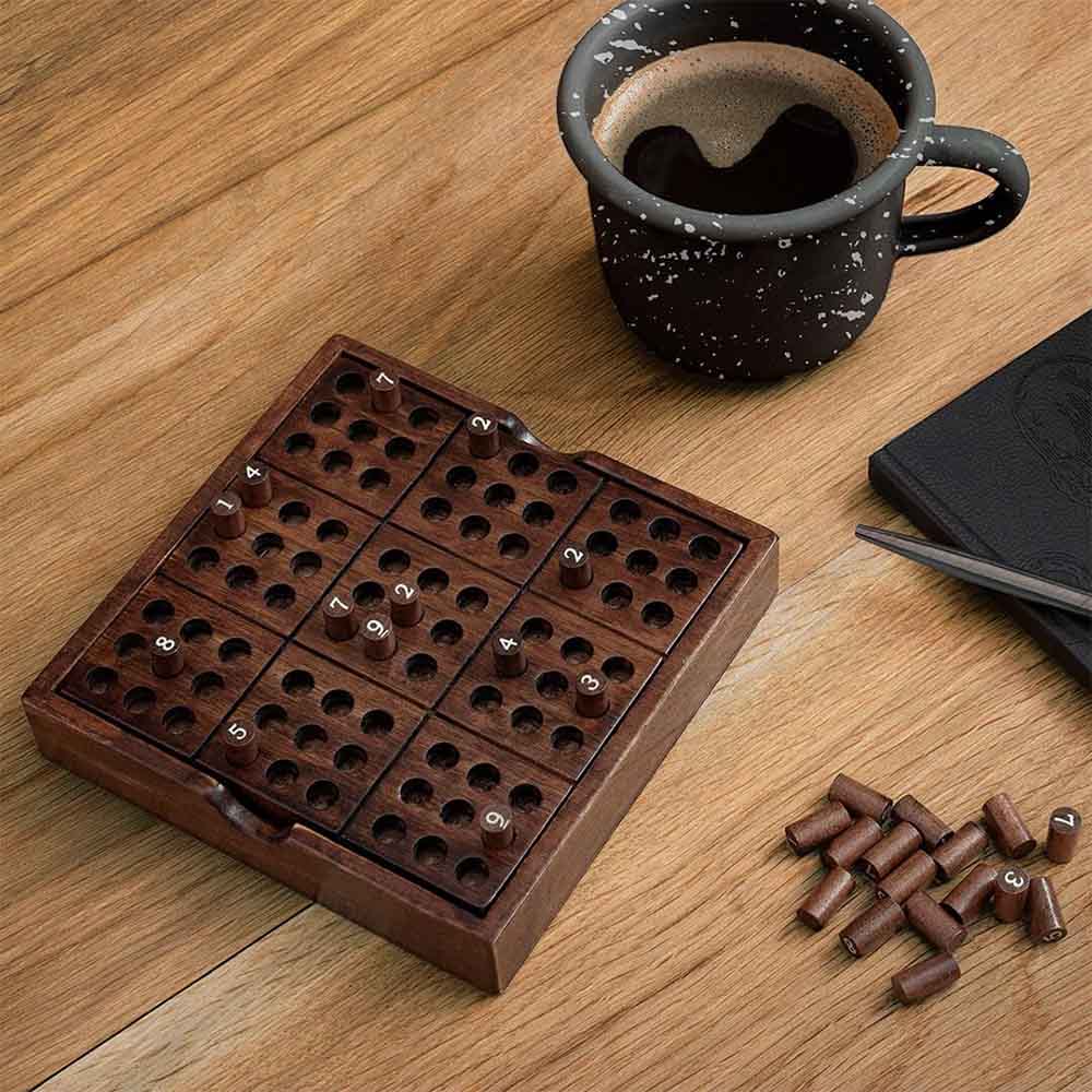 Sudoku, jeu en bois par Luckies – Nüspace Mobilier (Canada)