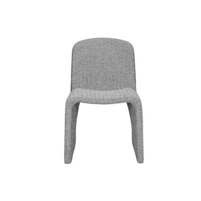 Découvrez la chaise de salle à manger Ella de Moe's, une interprétation élégante de la forme ovale. Revêtement en polyester, structure solide et coussin en mousse souple pour un confort ergonomique.