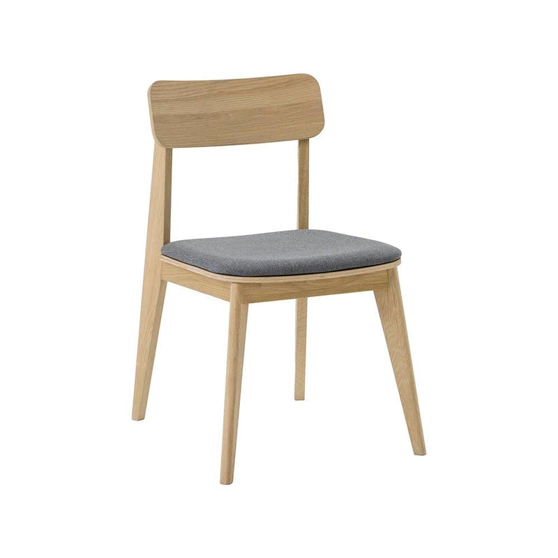 Chaise à dîner Lumina : un design minimaliste qui cache une efficacité redoutable. Mélange de placage et de chêne massif pour une robustesse inégalée.