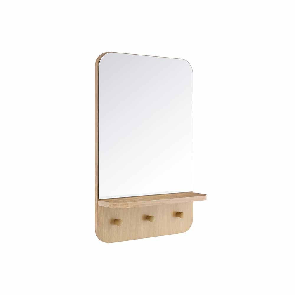 Le miroir Lumina, un élément de design fonctionnel. Coins arrondis, étagère et patères offrent une solution chic pour l'entrée. Construit en bois de mindi, il marie robustesse et charisme.