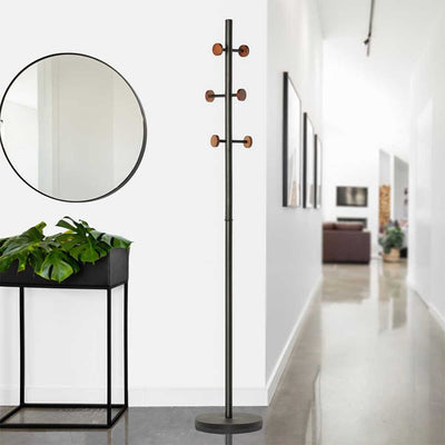 Bolo : Le Porte-Manteaux Moderne et Chaleureux - Un design minimaliste et contemporain qui ajoute du style à votre foyer. Des crochets en noyer pour une entrée accueillante.