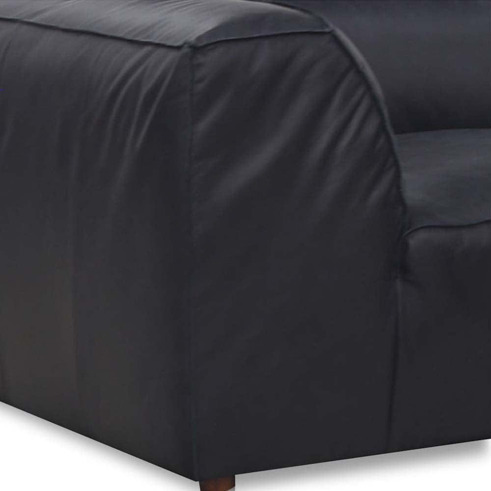Optez pour le sofa sectionnel Form Signature de Moe's pour un style contemporain et une fonctionnalité intelligente. Cuire de grain supérieur, rembourrage en plumes et fibres pour un confort inégalé.