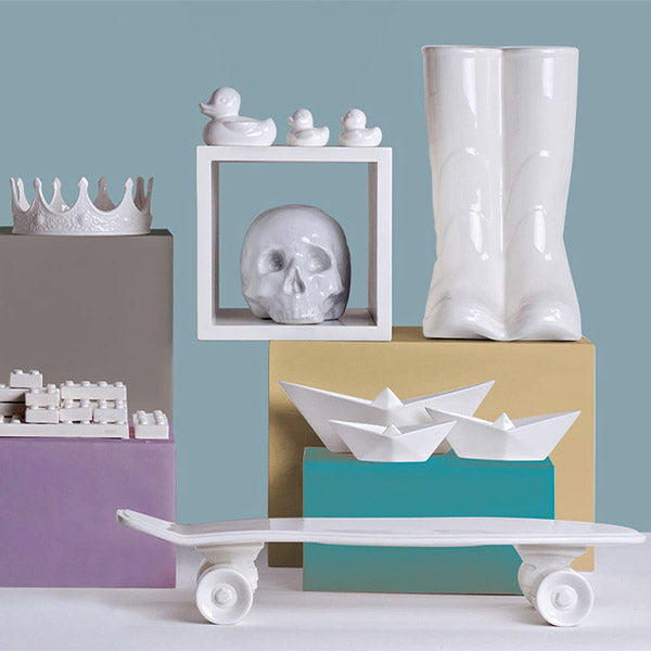 Starman, astronaut shaped porcelain vases by Seletti – Nüspace