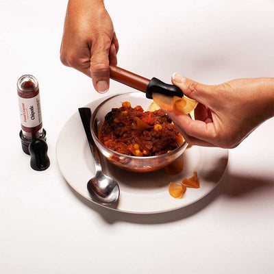Découvrez le coffret de food crayons par The Foodie Family, une création exceptionnelle de Nüspace. Transformez vos plats en véritables œuvres culinaires avec ces crayons aux saveurs uniques, accompagnés de leur aiguisoir.