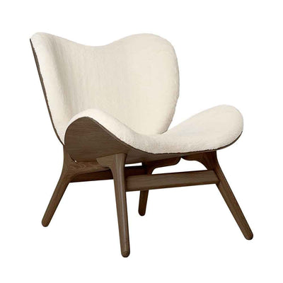 Umage A Conversation Piece Low, fauteuil confortable avec dossier bas, en bois et tissu, chêne foncé, blanc teddy