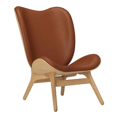 Umage A Conversation Piece Tall, fauteuil confortable avec dossier haut, en bois et tissu, chêne, cuir cognac