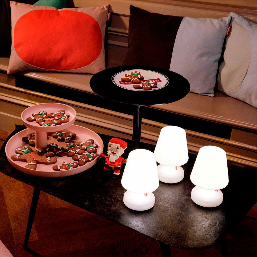 Il y a trois réglages de luminosité pour créer l'ambiance adéquate avec ces 3 lampes Edison the Mini de Fatboy