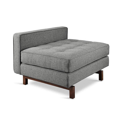 Gus* Modern Jane Lounge 2, sofa sans accoudoirs, en bois et tissu, parliament stone, noyer