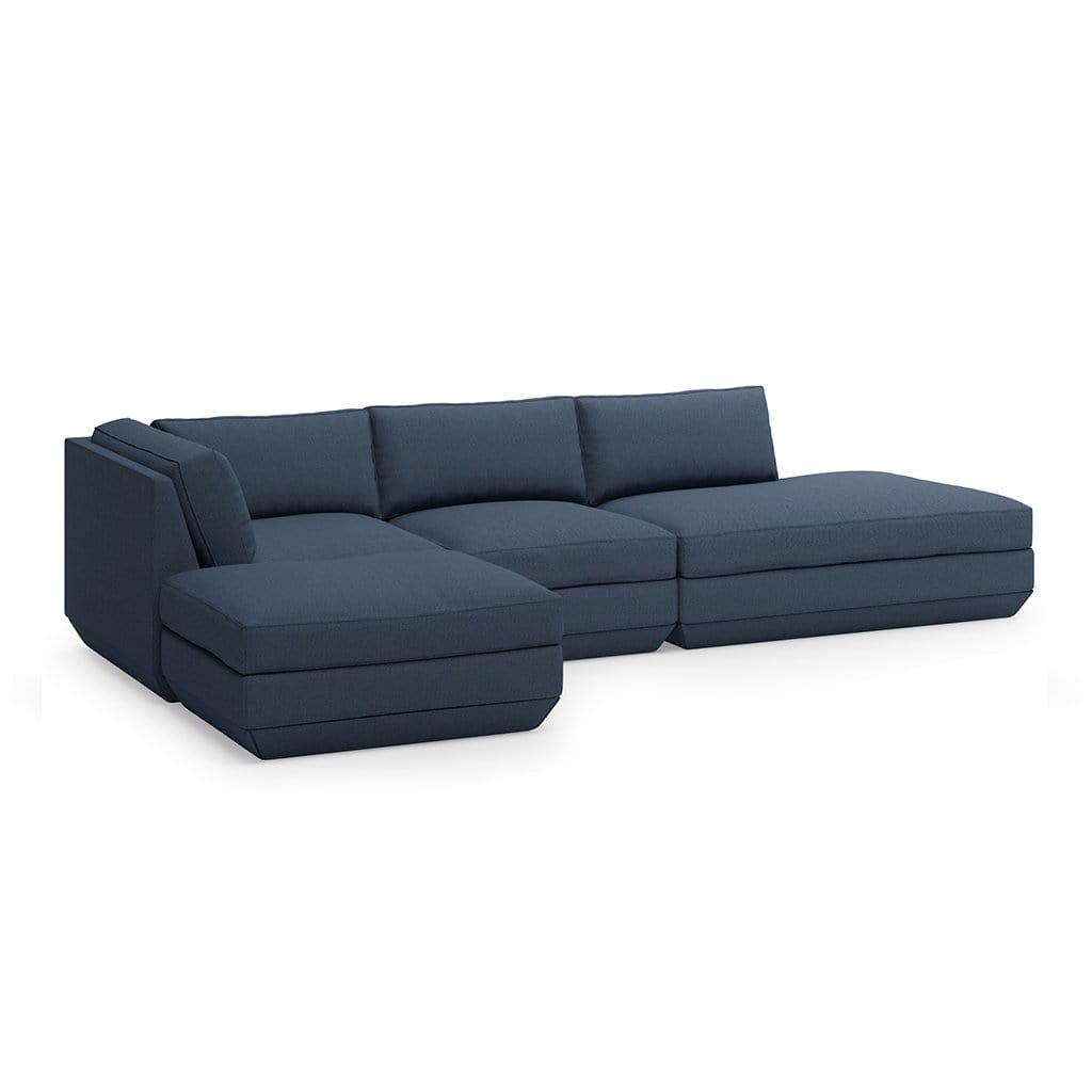 Gus* Modern Podium 4, sofa sectionnel lounge et ottoman, en bois et tissu, hanson navy, gauche