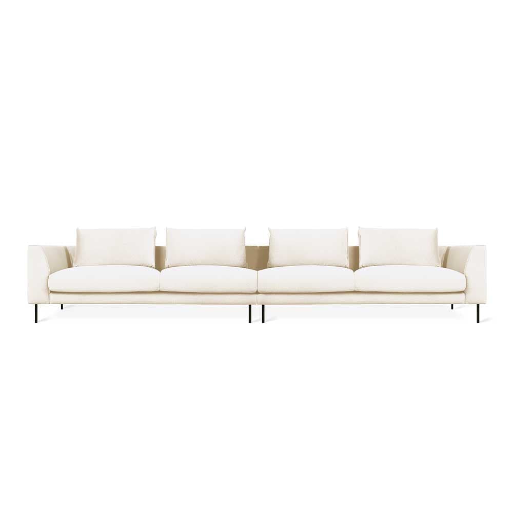 Gus* Modern Renfrew XL, sofa de grande taille, en tissu et métal, merino cream