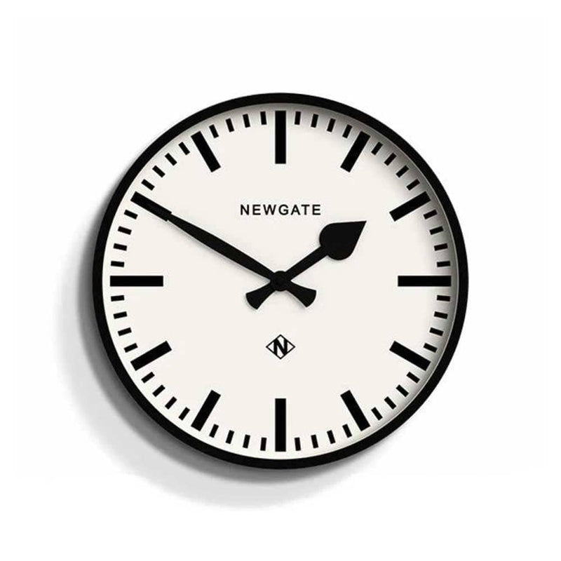 Newgate Number Three Railway, grande horloge murale, en acrylique et verre, noir