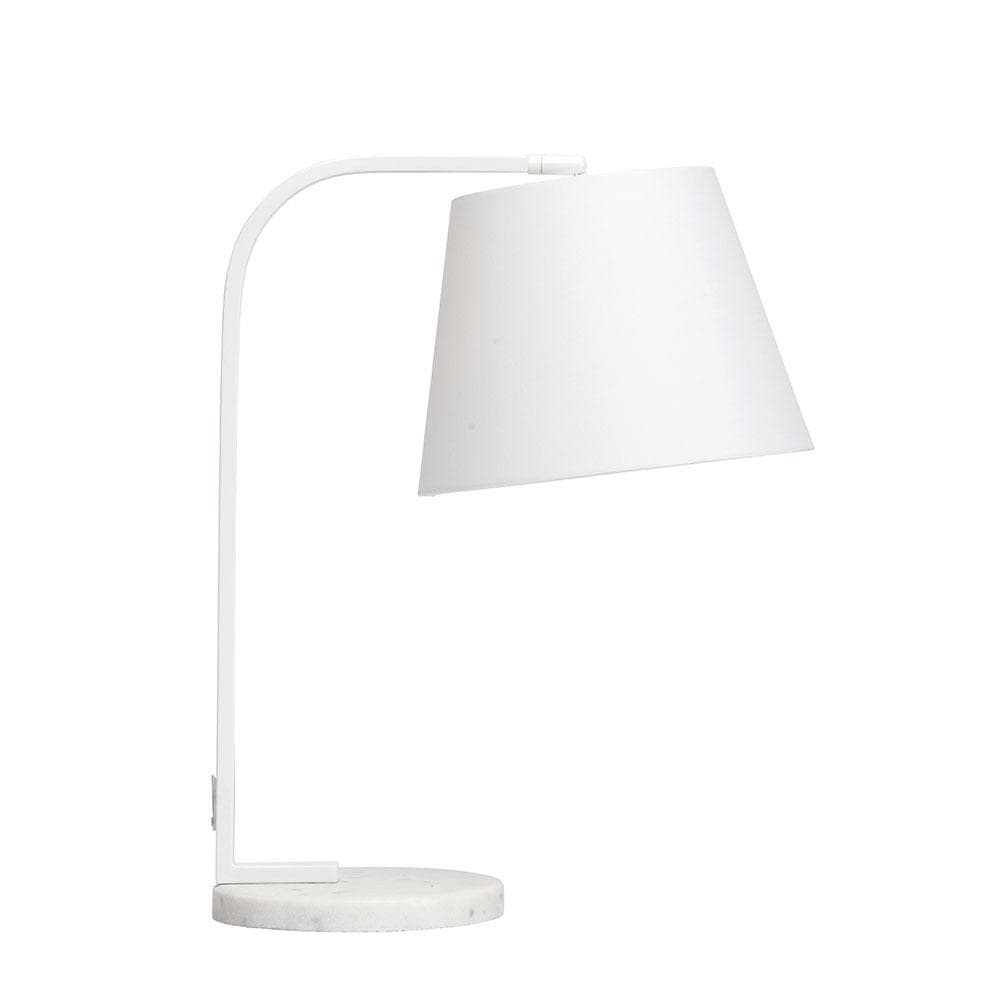 Lampe de table Beton : design minimaliste et sophistication européenne des années 1970. Abat-jour en tissu blanc pour une lumière douce et chaleureuse.