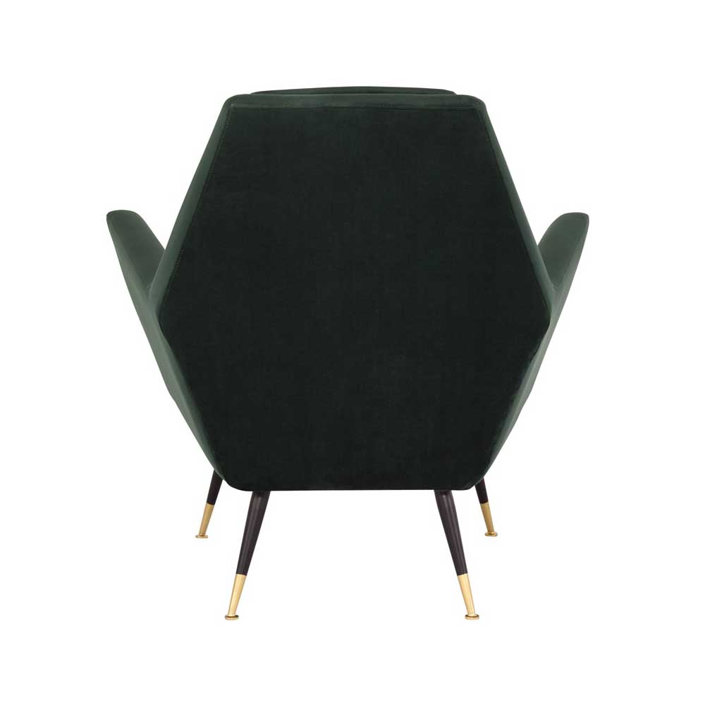Confort et sophistication avec le fauteuil Vanessa. Assise enveloppante en velours luxueux, design dynamique soutenu par des pieds en acier noir.