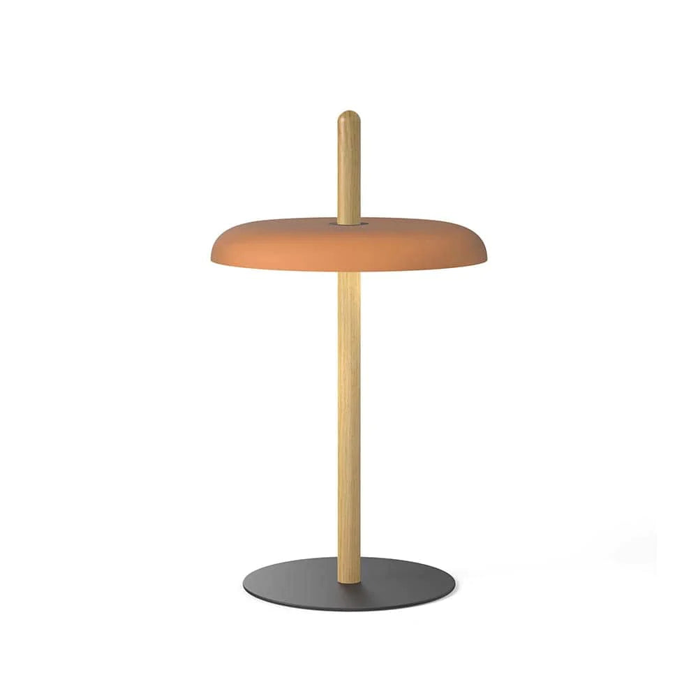 Pablo Designs Nivél, lampe de table avec l'abat-jour à hauteur réglable et portable, en bois et métal, terracotta, chêne