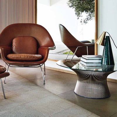 Icône incontournable du design des années 1960, cette reproduction de la table Platner, du designer Warren Platner, est une pièce sculpturale et élégante qui fera rayonner votre intérieur.
