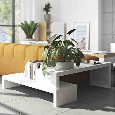 Avec son design dynamique, le meuble Cliff de TemaHome accueille sur deux niveaux vos derniers équipements multimédias pour vos soirées grand spectacle et introduit un rythme spécial dans votre salon.