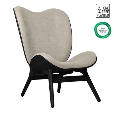Umage A Conversation Piece Tall, fauteuil confortable avec dossier haut, en bois et tissu, chêne noir, sable blanc